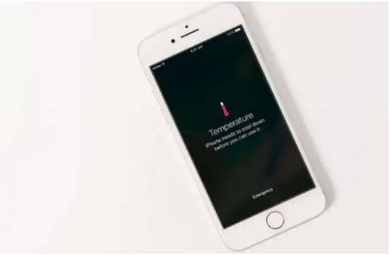 东乌珠穆沁苹果手机维修分享iPhone 手机发热如何快速降温 