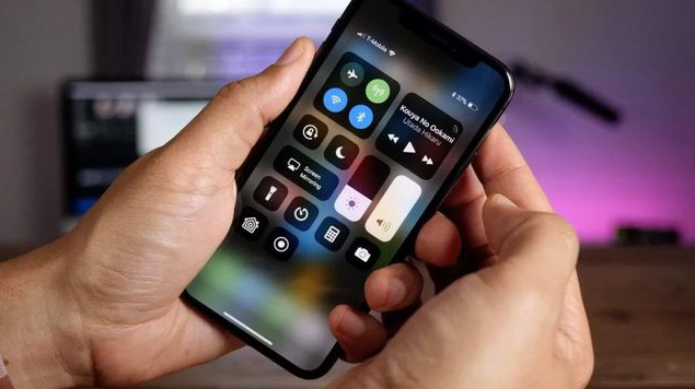 东乌珠穆沁苹果手机维修分享iPhone 12信号差怎么办 